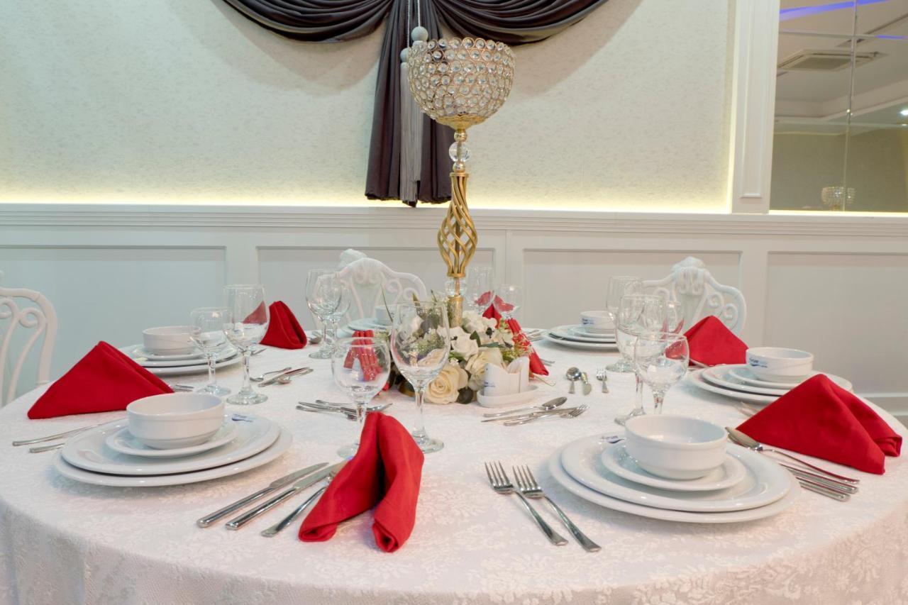 Forum Suite Otel Мерсин Экстерьер фото