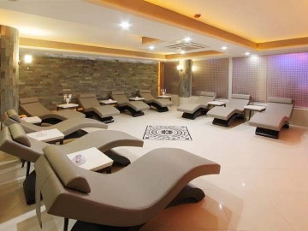 Forum Suite Otel Мерсин Экстерьер фото