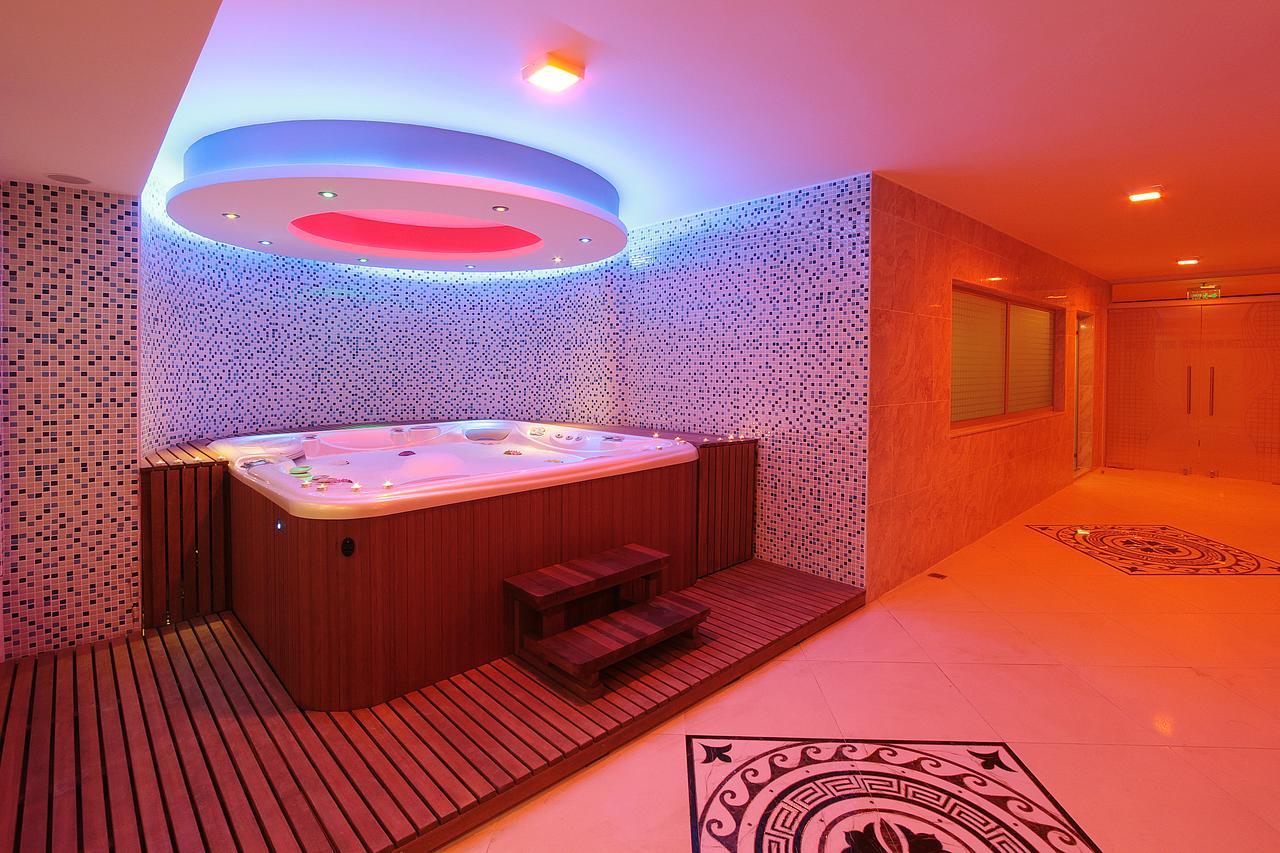 Forum Suite Otel Мерсин Экстерьер фото